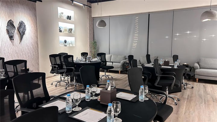 Meeting & Conference Rooms