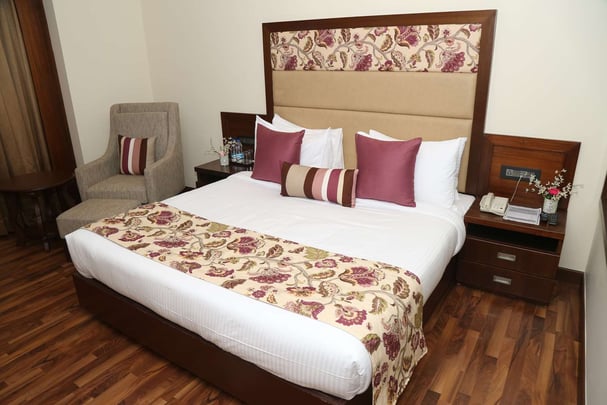 Superior Room with King Size Bed