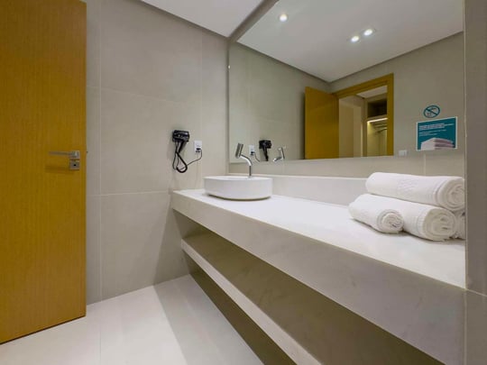 Premium One King One Single Bed Bathroom