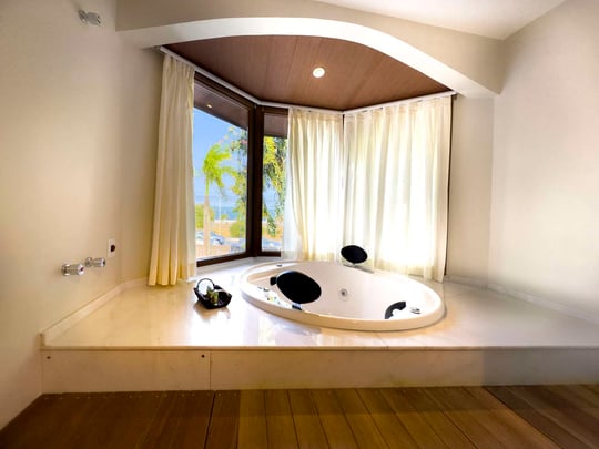 Premium One King Bed Hidro