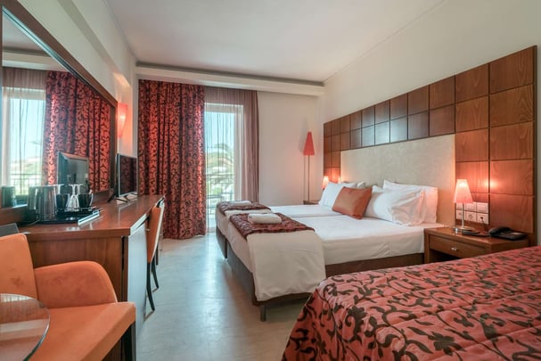 Standard Room Twin Bed