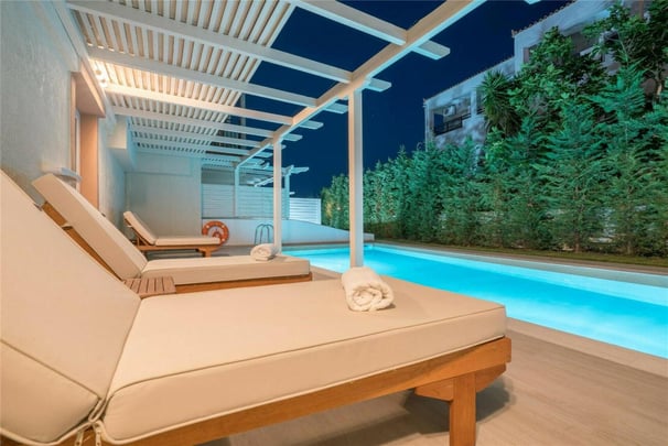 Family Suite with Private Pool