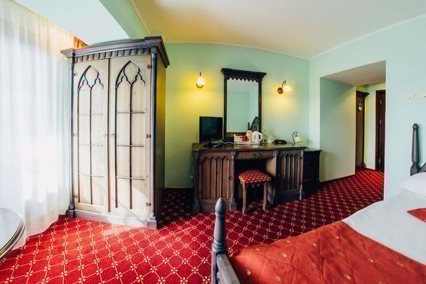 Guest Room with Single Bed