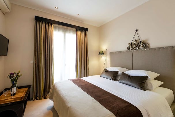 Delphi Suite Room