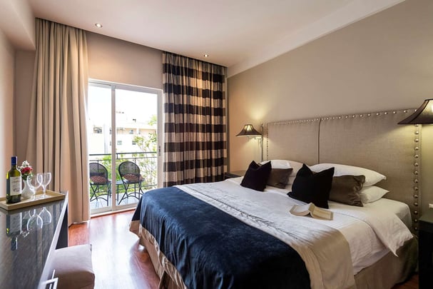 Lycabettus View Suite Room