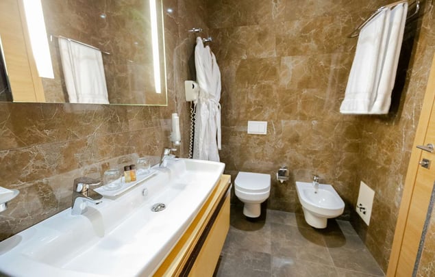 Comfort Twin Room Bathroom
