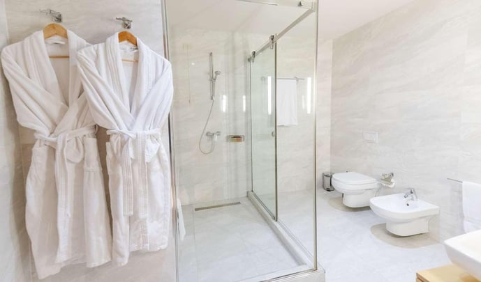 Deluxe Double Room with Extra Bed Bathroom