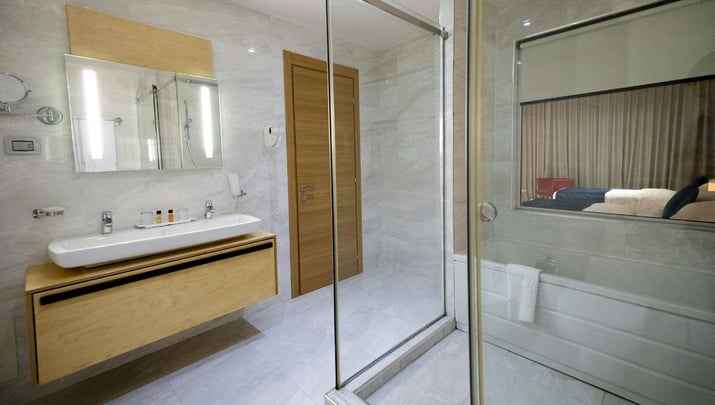 Deluxe Double Room with Extra Bed