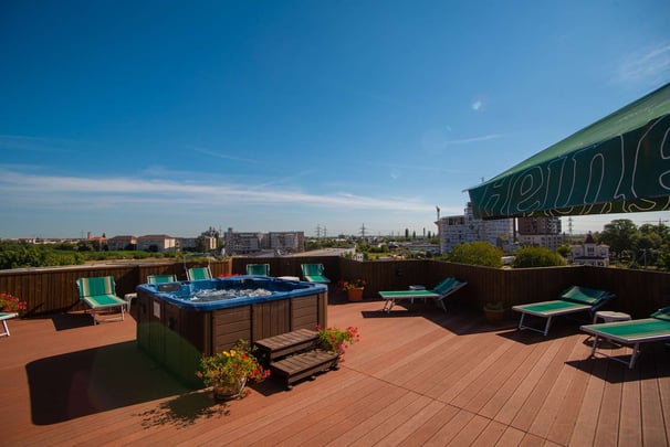 Rooftop Jacuzzi