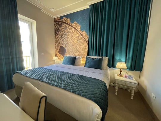 Standard Room with Partial Sea View and Balcony