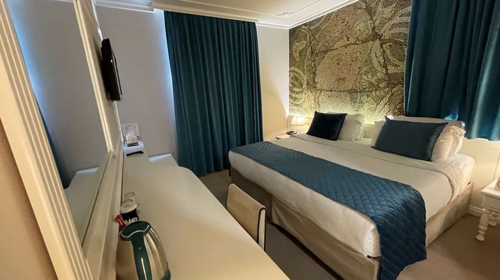 Standard Room with Sea View