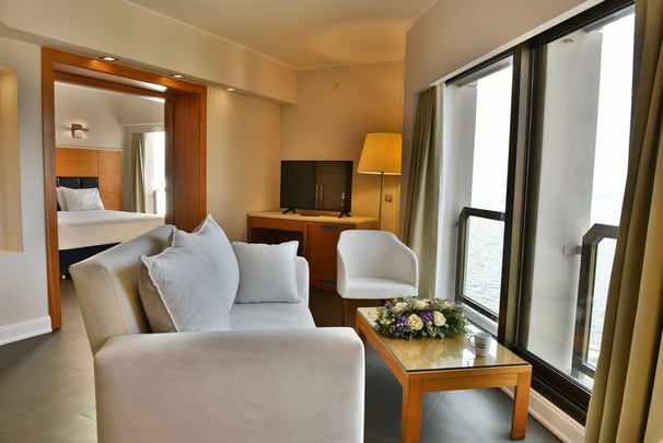 Double Bed Suite Room