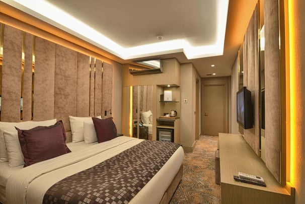 Family Room 1 King bed 1 Single bed