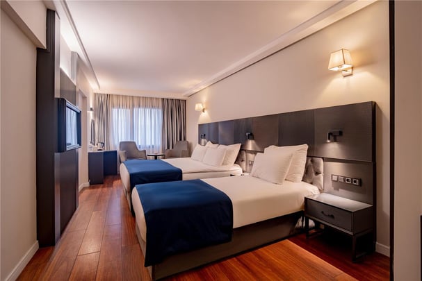 Double and a single room