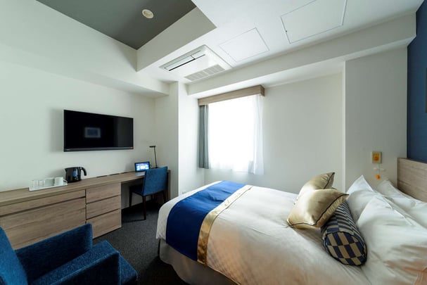 Large Privilege Room