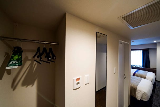 Superior 2 Single Beds Room