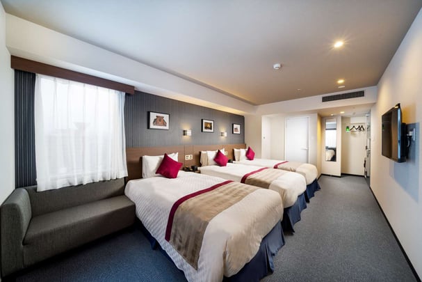 Triple Beds Room - Large Room