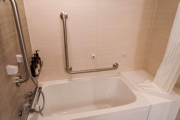 Deluxe 2 Single Beds Room - Bath Room