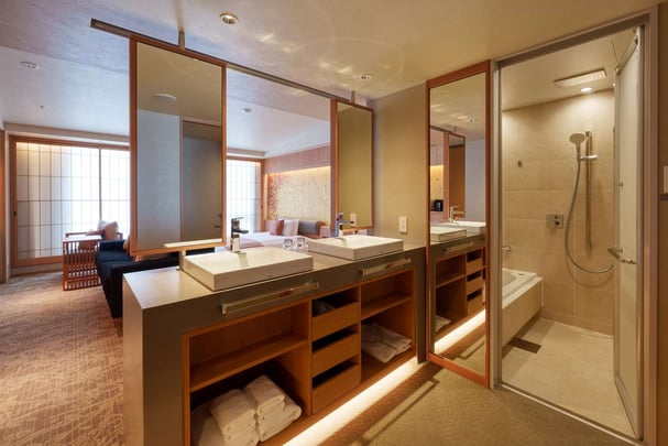 Executive Twin Bathroom