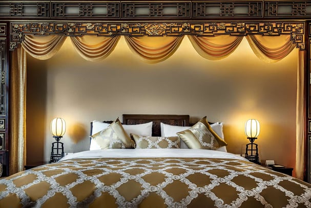 Green Lake Suite with One King Bed