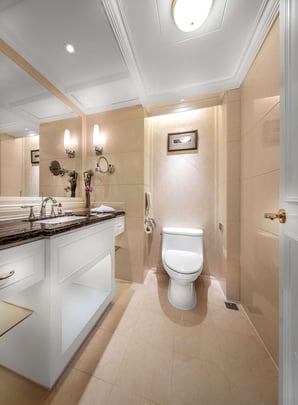 Junior Suite Bathroom