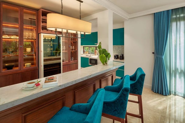 Pool Villa - 5 Bedrooms - Kitchen area