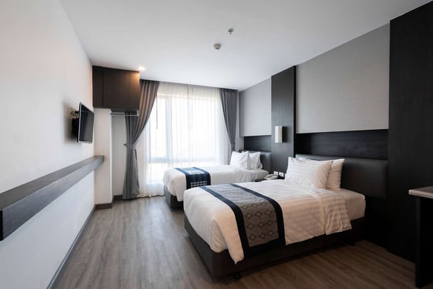 2 Single Beds Superior Room