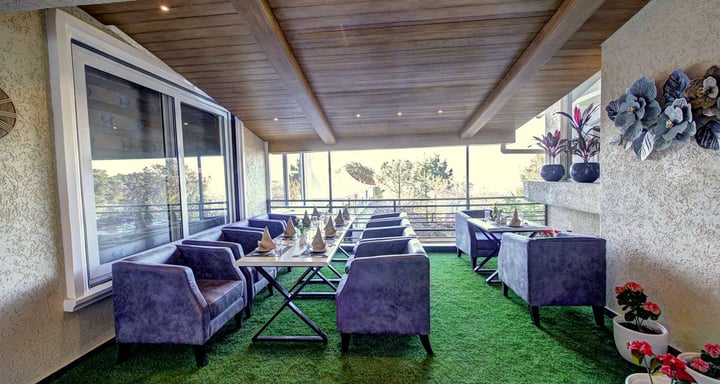 Cafe Plus Coffeeshop