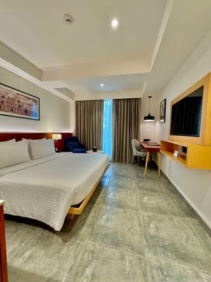 Deluxe Room King Bed