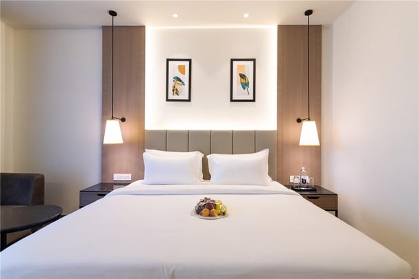 Guest Room with King Bed