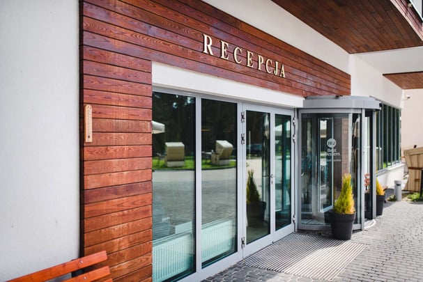 Best Western Hotel Jurata outside
