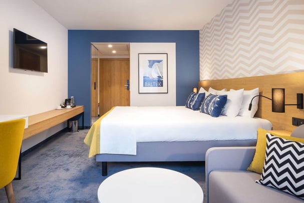 Premium twin bed room with sofa