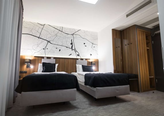 Superior room with twin beds