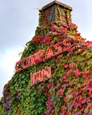 compass-inn-grounds-and-hotel-49-83340-OP.jpg