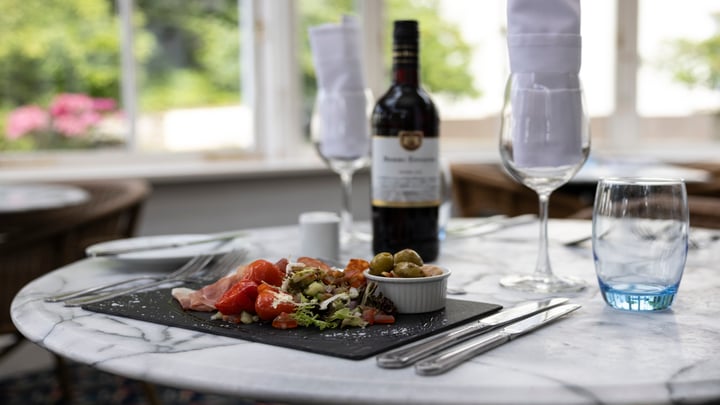 lamphey-court-hotel-dining-02-83424.jpg