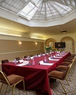 lamphey-court-hotel-meeting-space-07-83424-OP.jpg