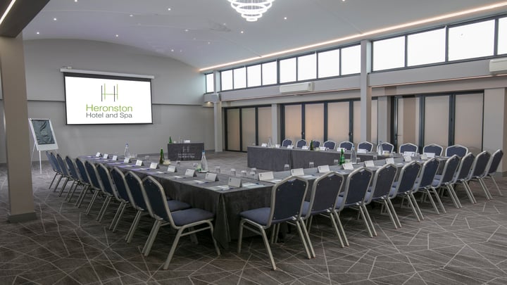 heronston-hotel-meeting-space-27-83481.jpg