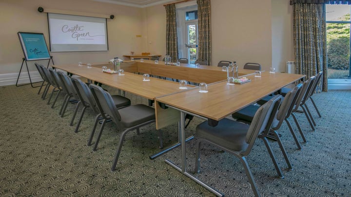 castle-green-hotel-meeting-space-35-83674.jpg