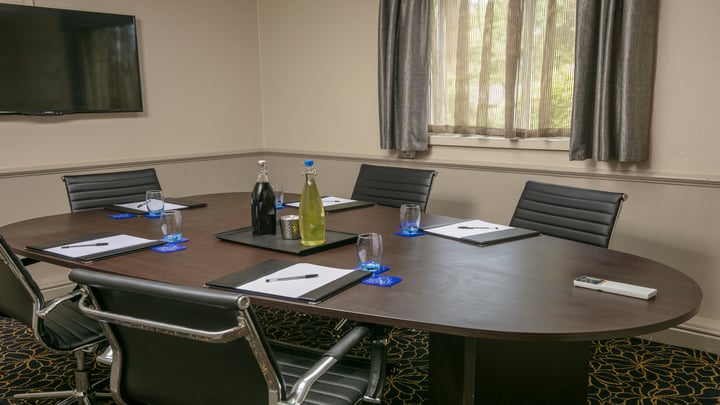 heath-court-hotel-meeting-space-05-83705.jpg