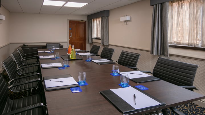 heath-court-hotel-meeting-space-06-83705.jpg