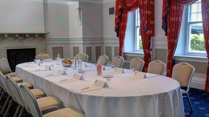 chilworth-manor-meeting-space-04-83920.jpg