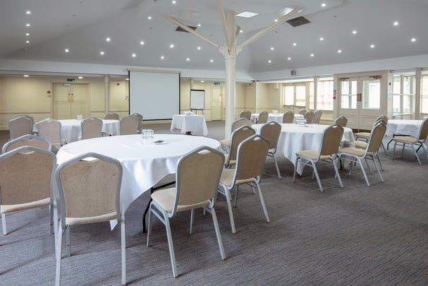 chilworth-manor-meeting-space-10-83920.jpg