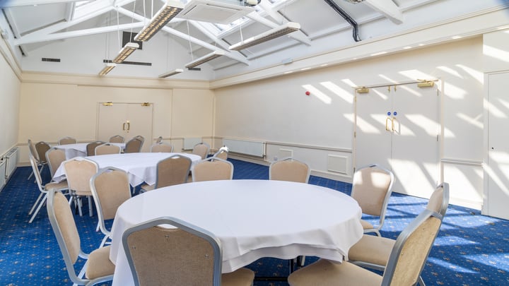 chilworth-manor-meeting-space-13-83920.jpg