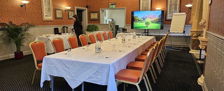 grims-dyke-hotel-meeting-space-21-83956.JPG
