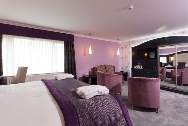 King Suite - One King Bed