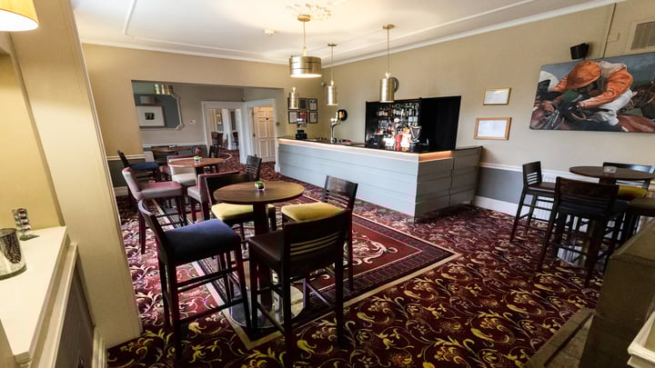 crabwall-manor-dining-08-84377.jpg