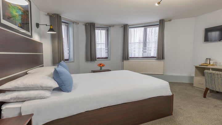 ebbw-vale-bedrooms-21-84397.jpg
