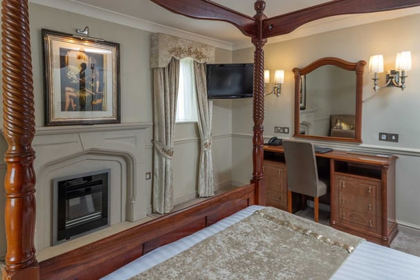Ashbourne-hotel-bedrooms-06-84408.jpg