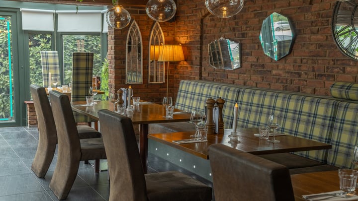 Brackenborough-hotel-dining-11-84409.jpg