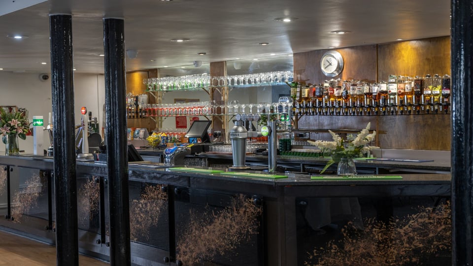 Best Western The Plough Hotel | Best Western Northampton | Hotels in ...